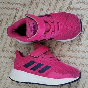 Adidas toddler size 7